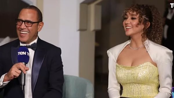 أشرف عبد الباقي وابنته