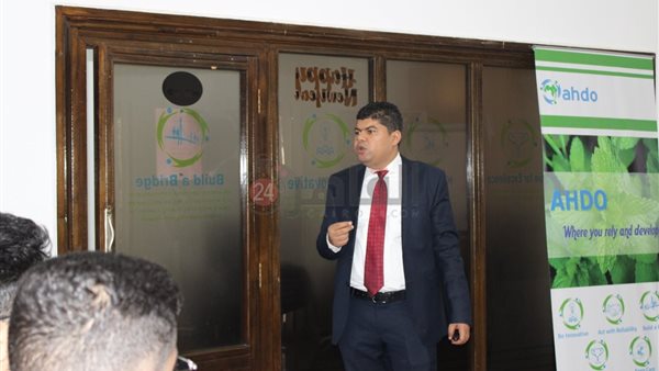 الدكتور صابر عثمان