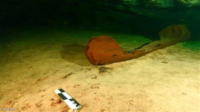 العثور على زورق نادر لشعب المايا القديم بالمكسيك