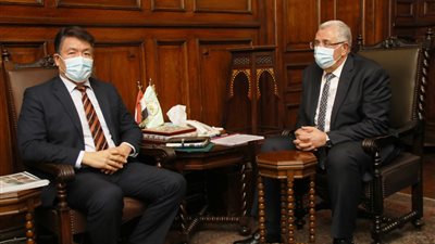 وزير الزراعة يستقبل المدير العام للمنظمة الإسلامية للأمن الغذائي لبحث سبل التعاون