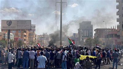 انطلاق مظاهرات حاشدة في مليونية السودان رفضًا لقرارات البرهان