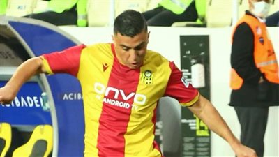 كريم حافظ على مقاعد بدلاء مالاتيا أمام سيفا سبور في الدوري التركي