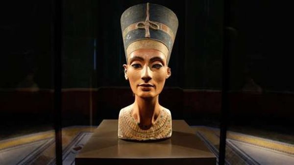رأس نفرتيتي