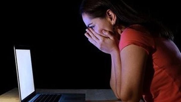 نشر صور فتاة - أرشيفية