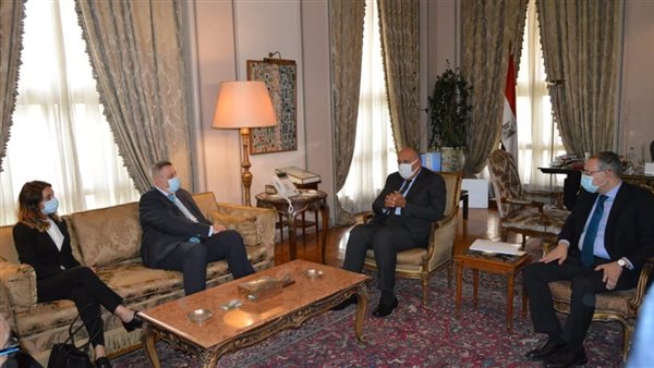 شكري وكوبيش