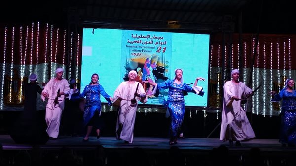 جانب من العروض 