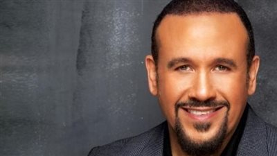 هشام عباس يحتفل بزفاف ابنته قريبا