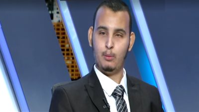 طالب كفيف بعد حصوله على المركز الأول بجامعة سوهاج: تعلمت برايل في 20 يومًا 