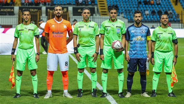 بيراميدز وفاركو