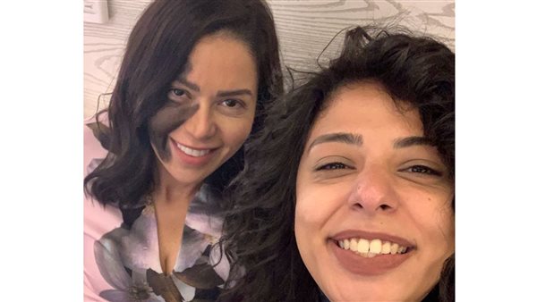 المؤلفة ميرنا الفقي