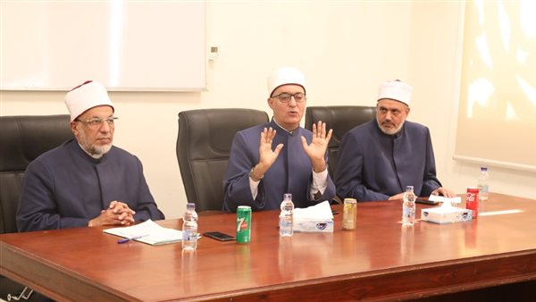 الدكتور نظير عياد