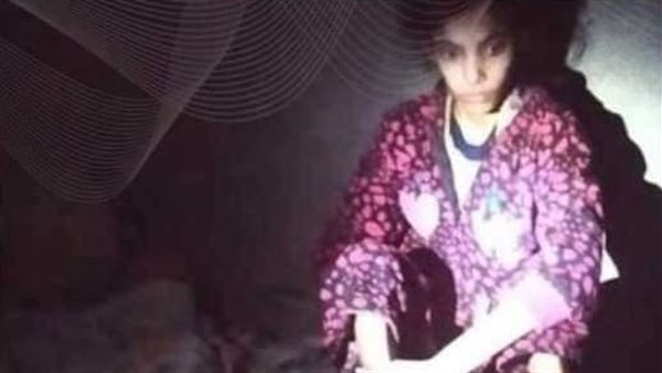 تقييد طفلة 3 سنوات