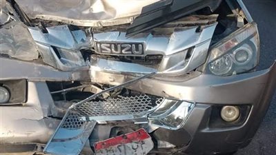 إصابة 7 عمال في حادث تصادم سيارتين بالبحيرة
