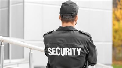 بعد تعثرها.. بايونير للأمن والحراسة: انتهاء أزمة صرف رواتب العمال قريبا