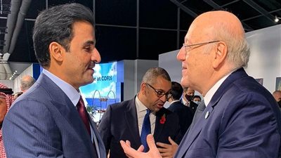 بعد تصريحات جورج قرداحي.. أمير قطر يتدخل لإنهاء الأزمة اللبنانية الخليجية