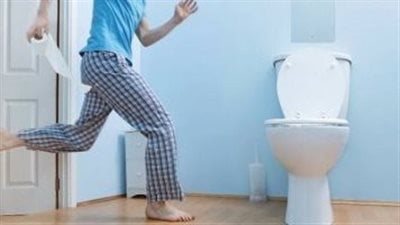 ما حكم صلاة مريض سلس البول؟.. دار الإفتاء توضح