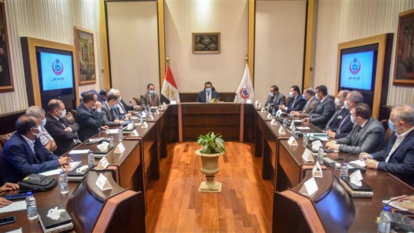 اجتماع الدكتور خالد