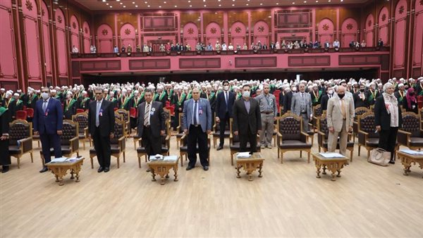 وكيل الأزهر يكرم