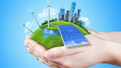 مستشار الرئيس يكشف كيفية إسهام التحول إلى الطاقة النظيفة في الحد من الانبعاثات |خاص