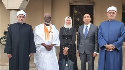 وفد من الأزهر يبحث إنشاء مراكز لمكافحة التطرف وتعليم اللغة العربية بنيجيريا