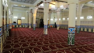 مصدر بالأوقاف يوضح مصير الصلاة في المساجد بعد تسجيل متحور أوميكرون في مصر