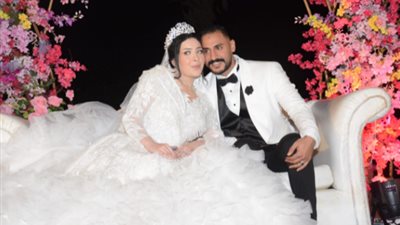 منهم حمادة هلال وأشرف زكي.. نجوم شاركوا حجاج عبد العظيم فرحته بزواج ابنته