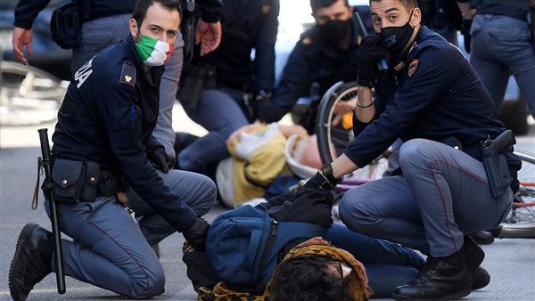 ظبط مصري بإيطاليا