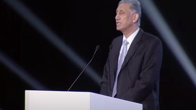 الروائي الكويتي طالب الرفاعي: تكريم الشارقة طعم حلو للروح | فيديو