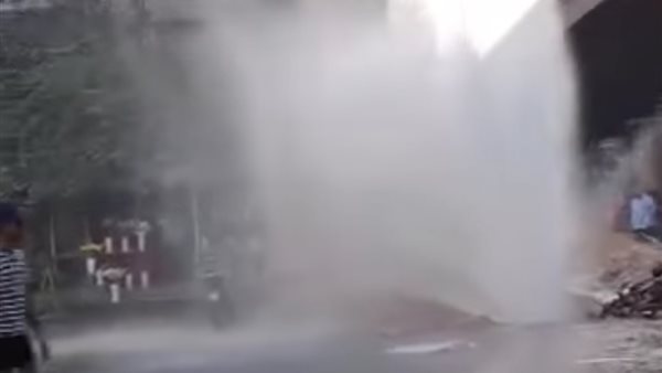 انفجار ماسورة مياه