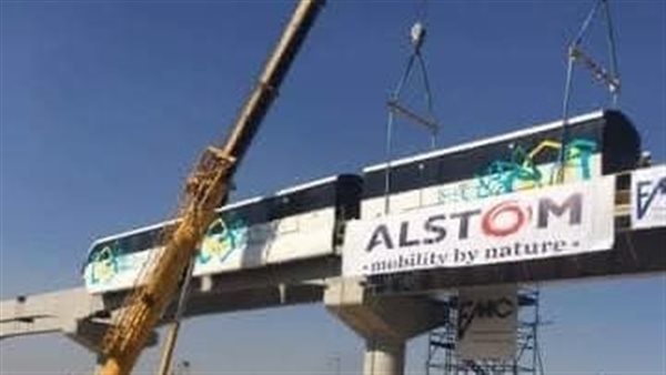 تثبيت ثانى قطار مونوريل