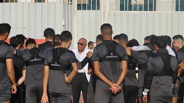 جلسة حسين لبيب مع