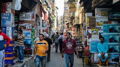 بدء تطبيق المواعيد الصيفية لفتح وغلق المحال العامة