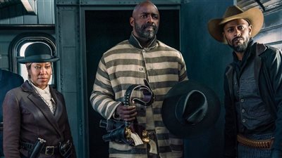 قريبا على نتفليكس.. جوناثان ماجورز وإدريس إلبا وريجينا كينج في The Harder They Fall