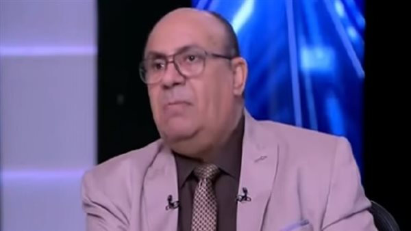  الدكتور مبروك عطية