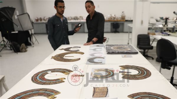 قلادات توت عنخ آمون