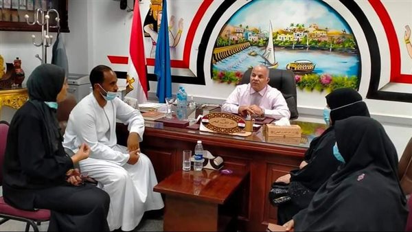 تعليم أسوان مع الورثة