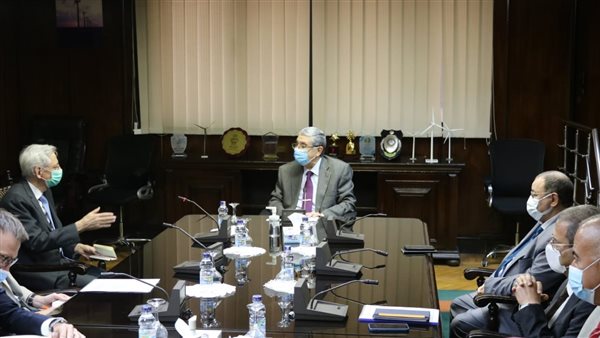 محمد شاكر وزير الكهرباء