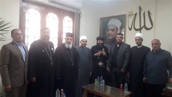 الأنبا إيلاريون يزور