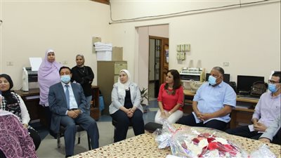 كليّة الألسن جامعة عين شمس تحتفل بطلابها المكفوفين 