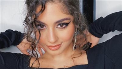 بدء عرض حكاية إنسان مميز لمايان السيد من مسلسل إلا أنا في هذا الموعد