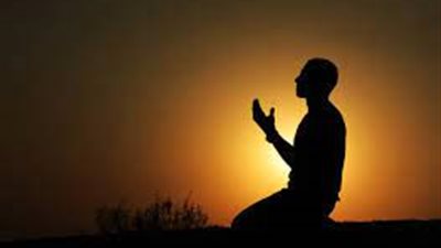 أفضل أدعية يوم الجمعة.. تغفر الذنوب وتزيل الهموم