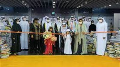 نشرة الثقافة الأسبوعية.. افتتاح صالون الفن المعاصر وانطلاق معرض الشارقة الدولي للكتاب