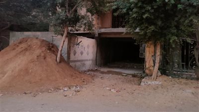 إحنا 20 أسرة بقالنا سنتين برة بيوتنا وعاوزين حقنا.. سكان عقار حدائق الأهرام يستغيثون