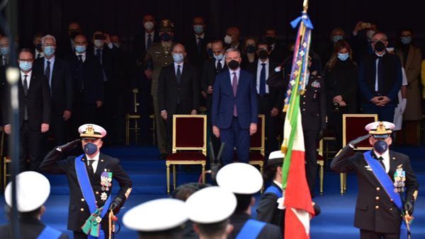 وزير الدفاع الإيطالي