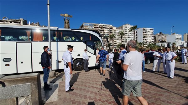 وفد اليخت السياحي