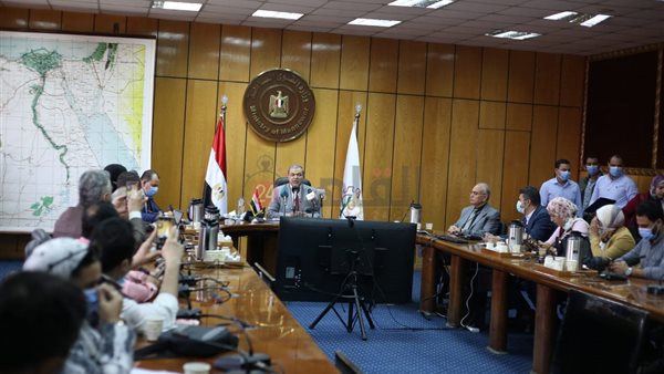 مؤتمر وزير القوى