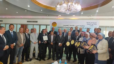 نقابة المهن التعليمية تنظم جلسة لمناقشة مشكلة العجز في المعلمين