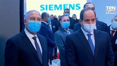 الرئيس السيسي لمسؤولي شركة سيمنز: سعداء بالشراكة معكم