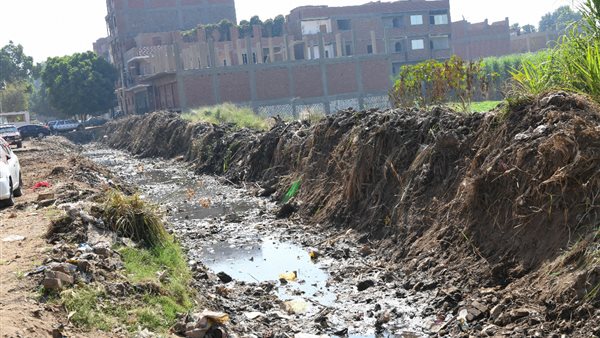 ترعة في قنا