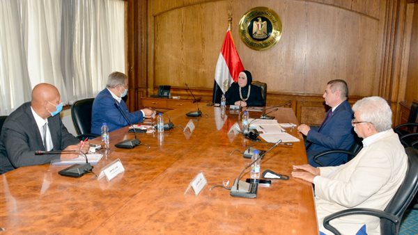 نيفين جامع وزيرة